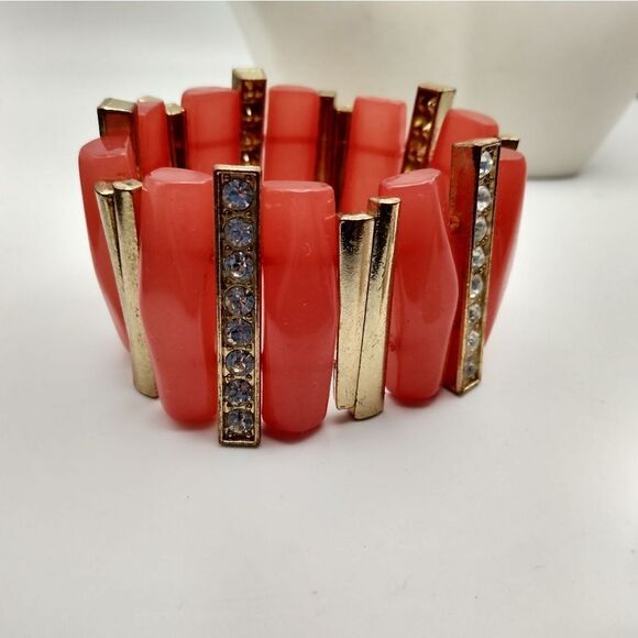 Orange spiked crystal bracelet stretch - Picture 1 of 3